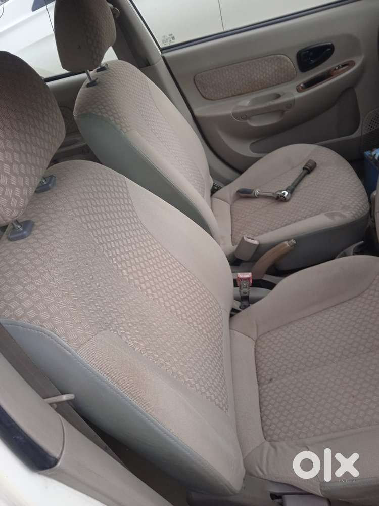 Hyundai Accent 2010 Lpg 90000 Km Driven