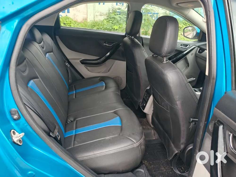 Tata Nexon 1.2 Revotron Xz, 2018, Petrol