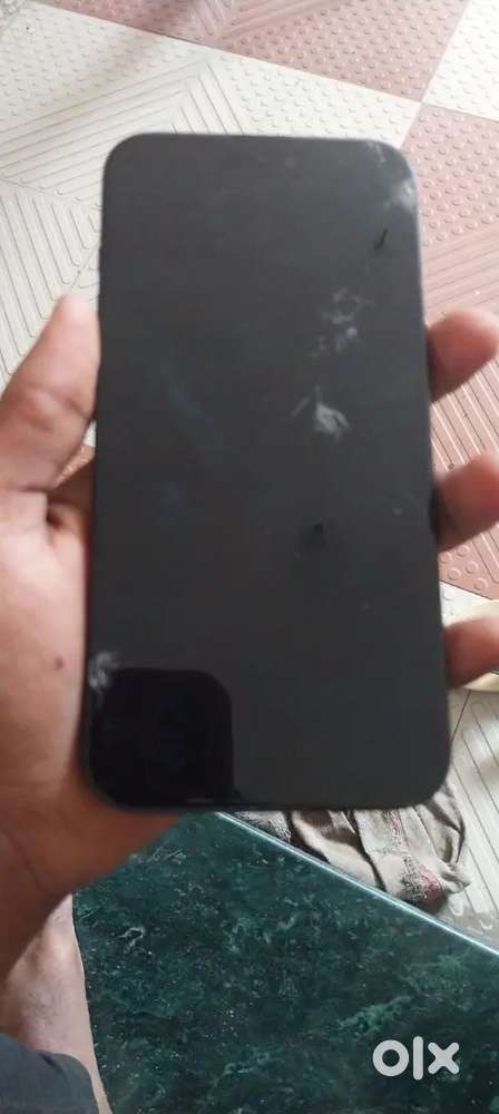 iPhone 16 Plus 256GB – Display Black – Urgent Sale