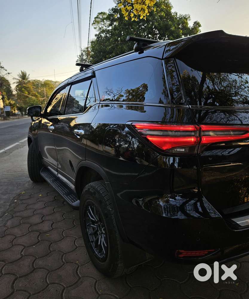 Toyota Fortuner [2021-ongoing] 2.8 2wd Diesel Mt, 2023, Diesel