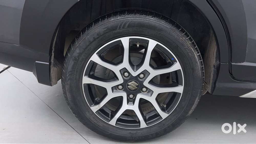Maruti Suzuki Xl6 1.5 Alpha Plus At, 2022, Petrol