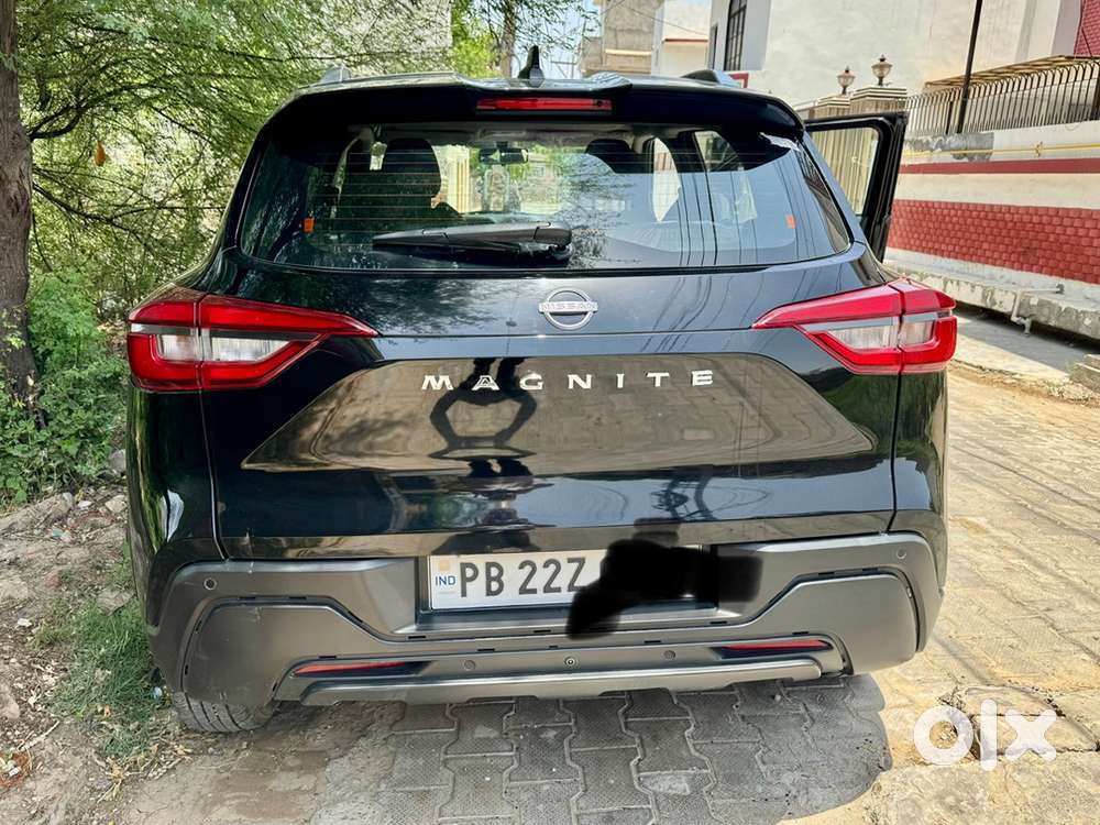 Nissan Magnite Petrol 2025