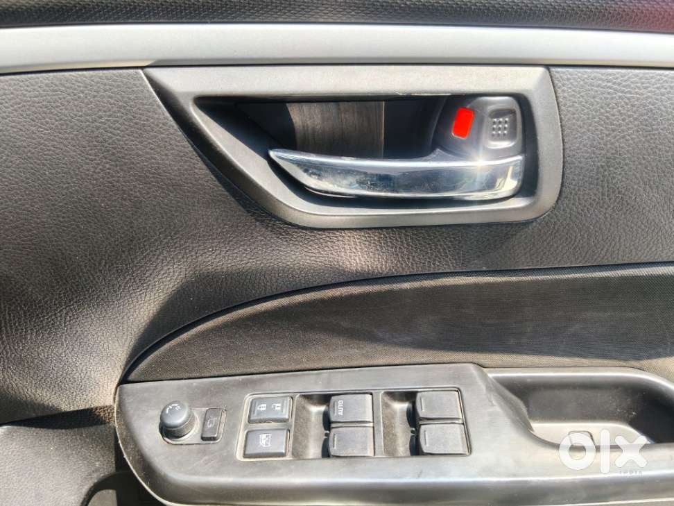 Maruti Suzuki Swift Vxi, 2015, Petrol