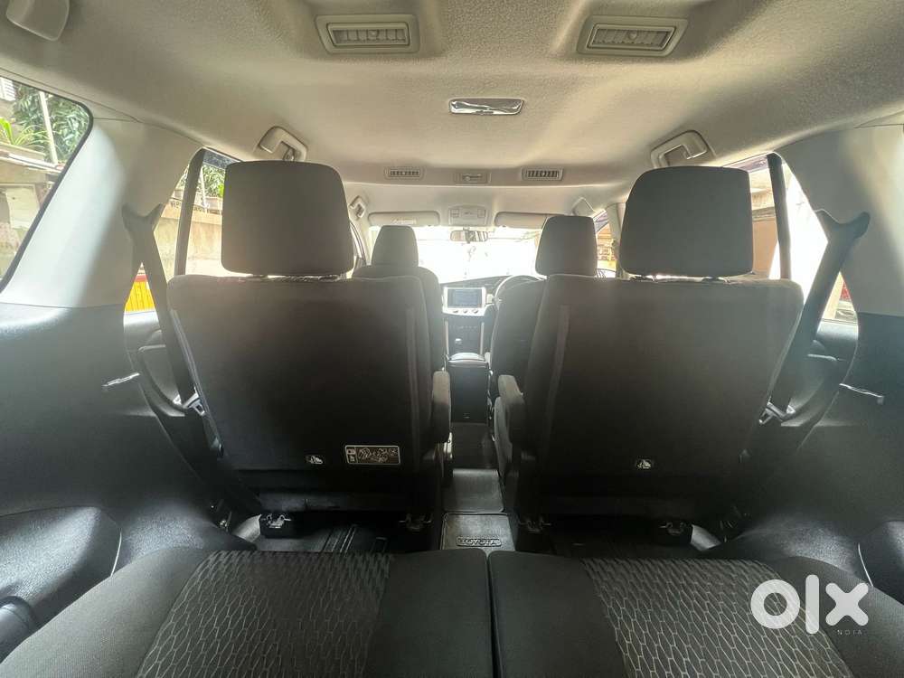 Toyota Innova Crysta [2020-ongoing] 2.4 Gx At 7 Str, 2020, Diesel