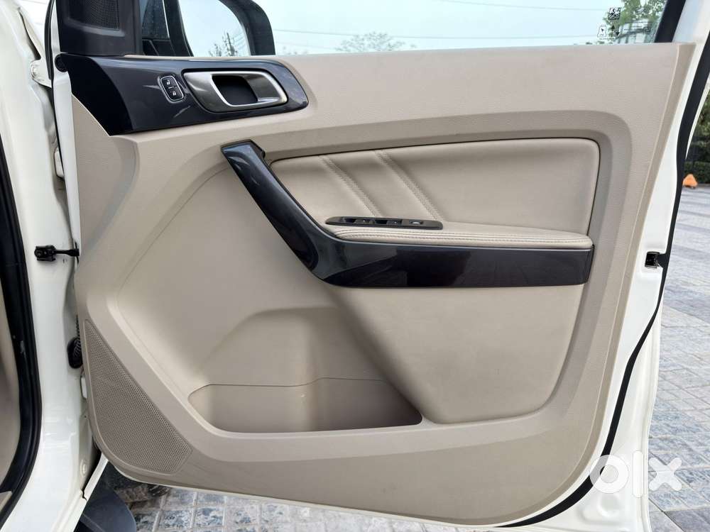 Ford Endeavour Titanium 4x2, 2020, Diesel