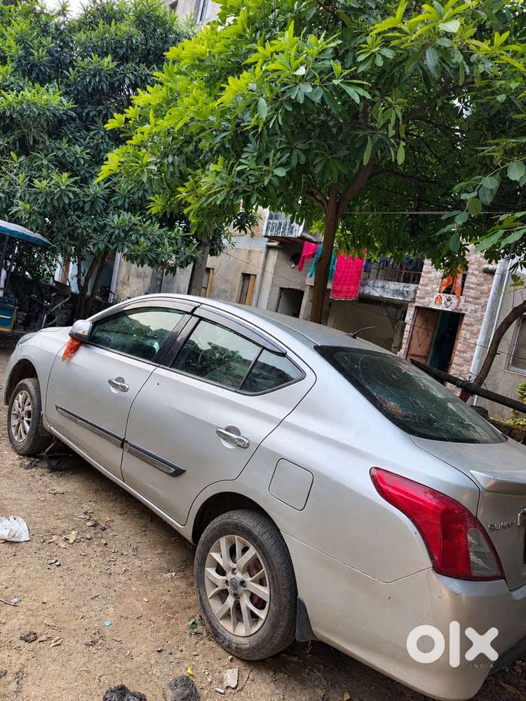 Nissan Sunny Xv 2020