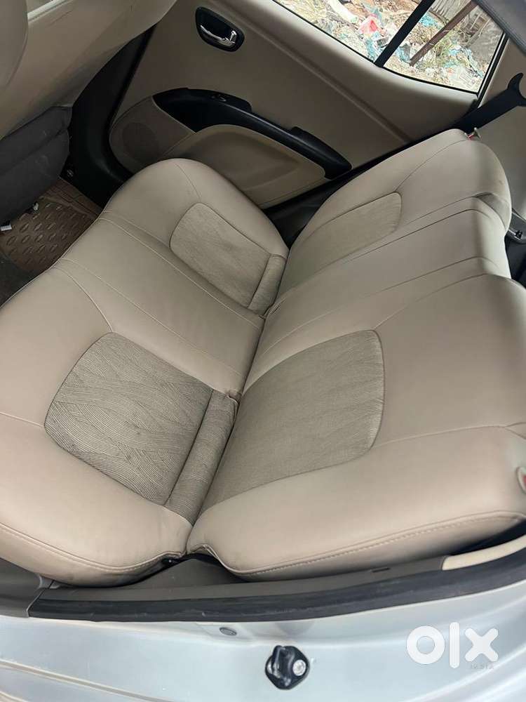 Hyundai Petrol Manual 2012