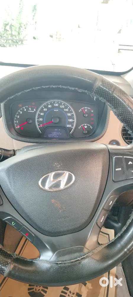 Hyundai Grand I10 2013 Diesel Well Maintained