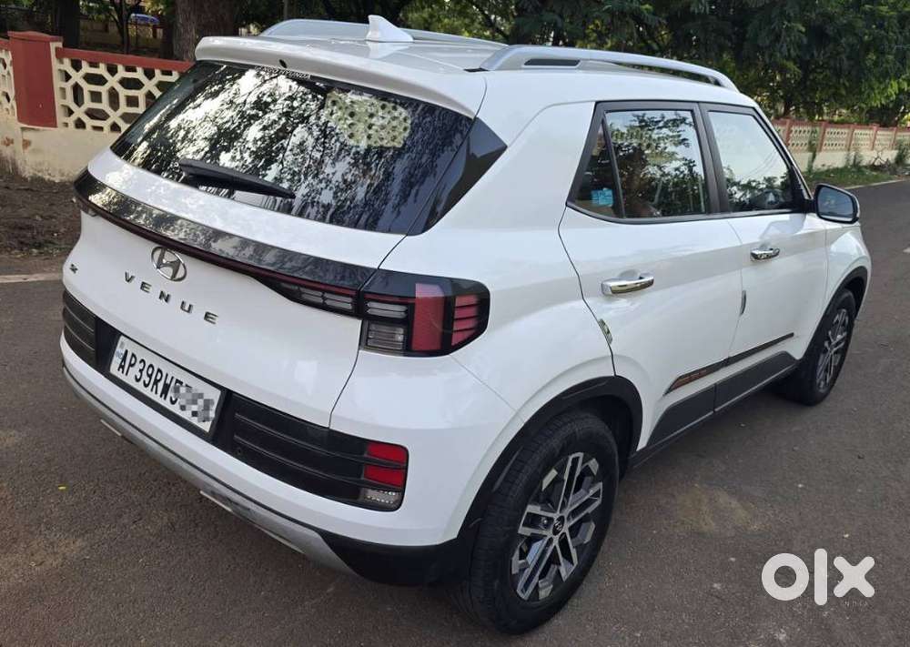 Hyundai Venue 1.5 Crdi Sx (o), 2023, Diesel