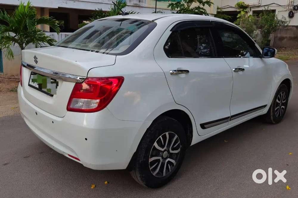 Swift Dzire 2022 Petrol 1st