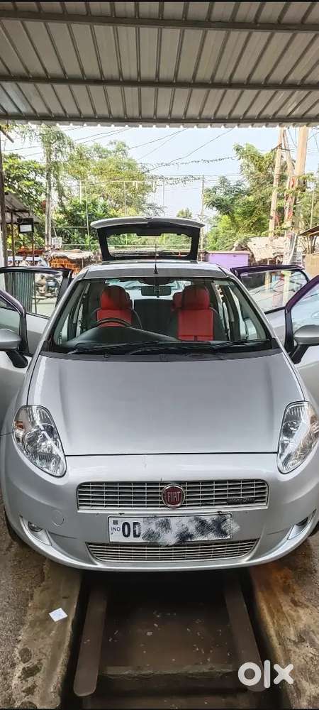 Fiat Punto 2013 Diesel 53586 Km Driven, New Michelin Tyres And Battery