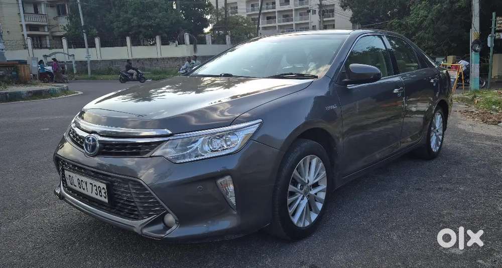 Toyota Camry 2.5 Hybrid 2016