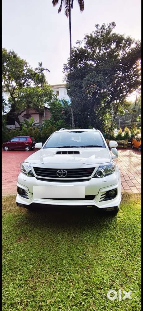 Toyota Fortuner Diesel 4x4 Automatic
