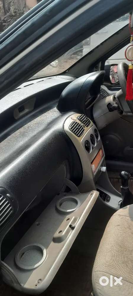 Arjunt Sell Old Luxurious Car Moving Out Sell Strong Tata