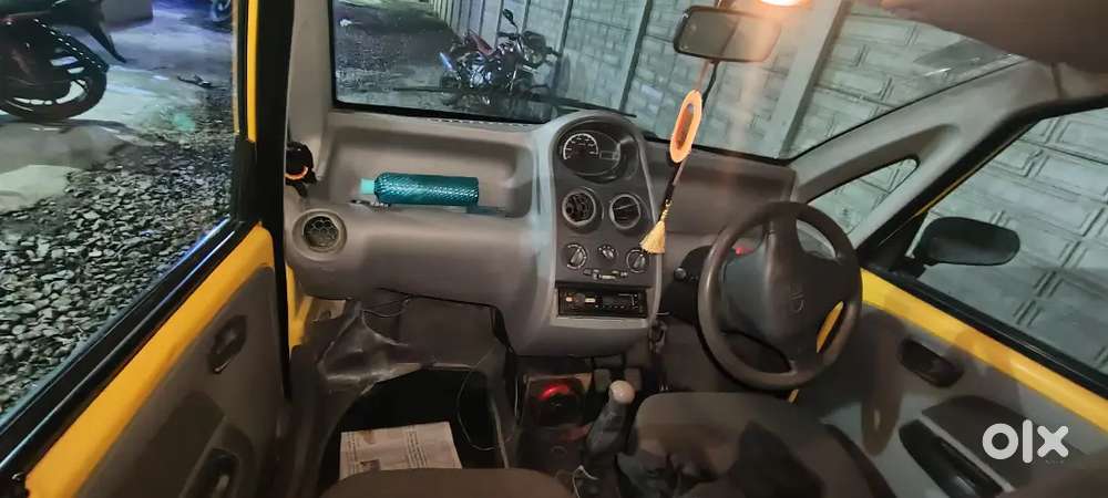 Tata Nano 2011