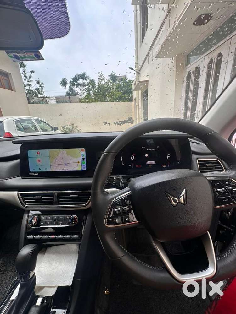 Mahindra Xuv 700 Ax7, 7200 Kms, Automatic, Diesel, Ebony Edition