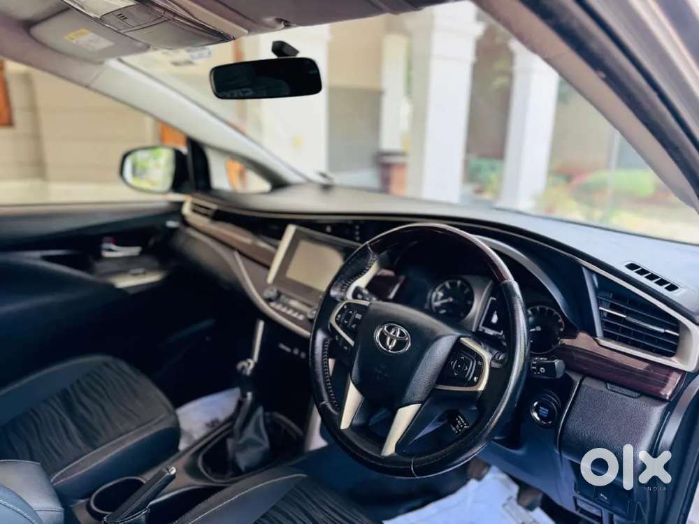 Toyota Innova Crysta 2020