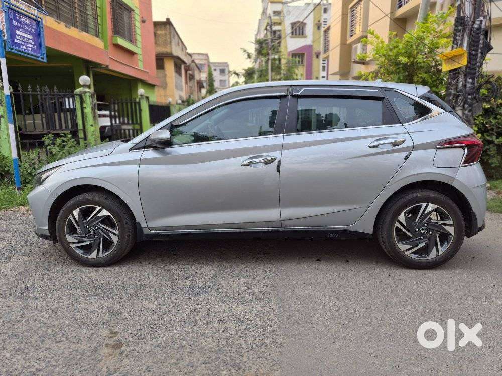 Hyundai I20 Sportz 1.2 Mt, 2023, Petrol