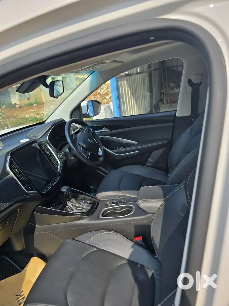 Single Owner Mg Hector Sharp Dct (top End)  32k Kms