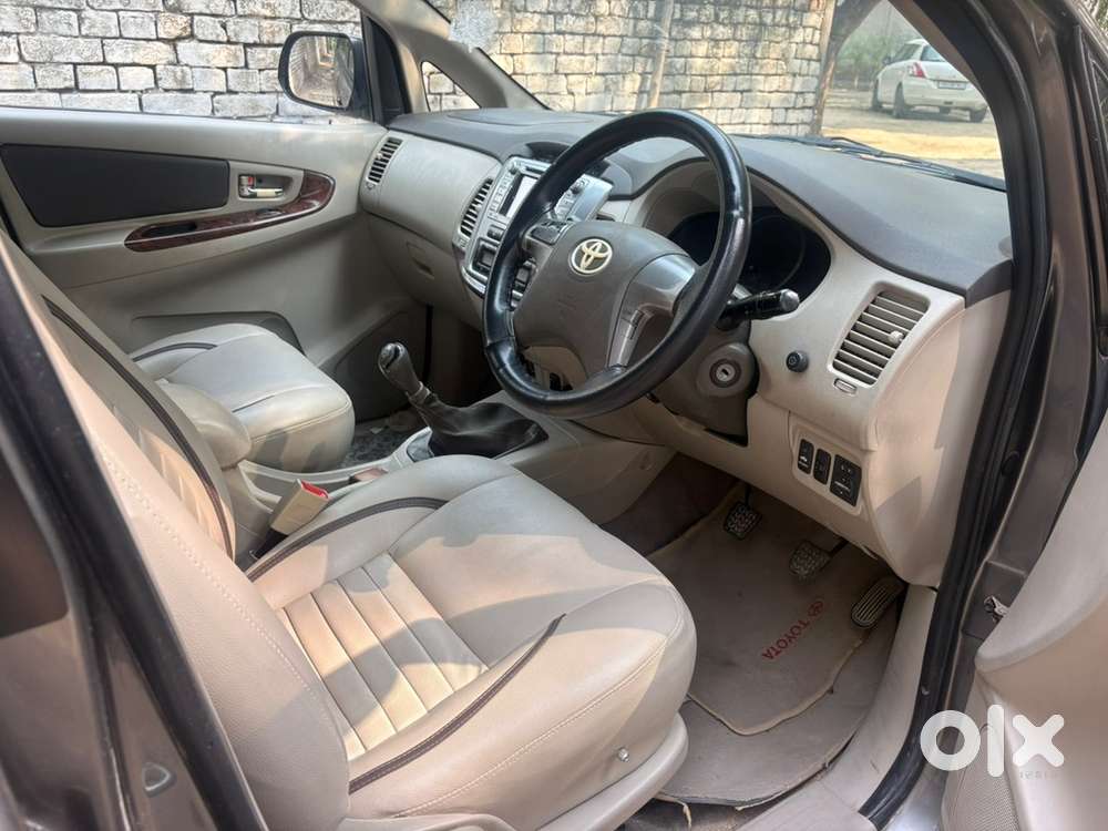 Toyota Innova Diesel 2013