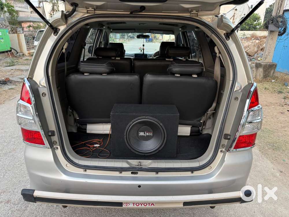 Toyota Innova 2.5 V 8 Str, 2014, Diesel