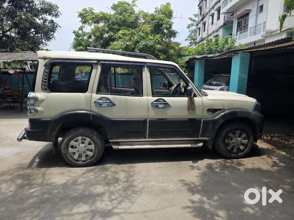 Scorpio  S2 2016 Model