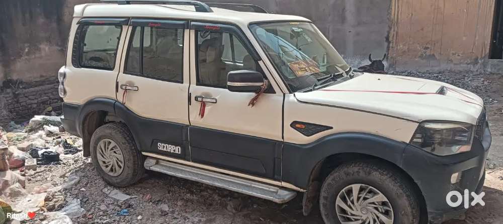 Mahindra Scorpio 2016 Diesel Well Maintained