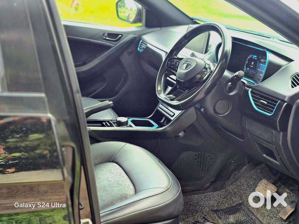 Tata Nexon Ev Xz Plus Dark Edition, 2022, Electric
