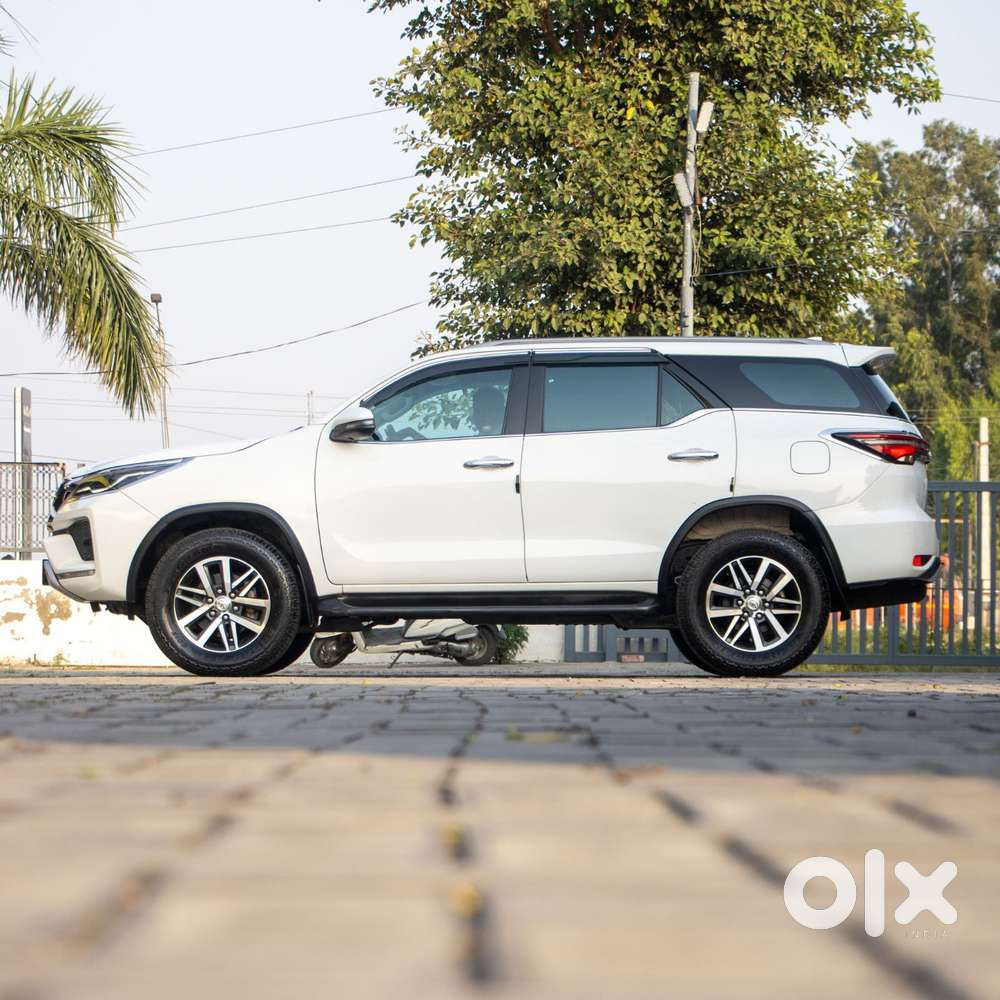 Toyota Fortuner 4x2 At 2.8 Diesel, 2021, Diesel