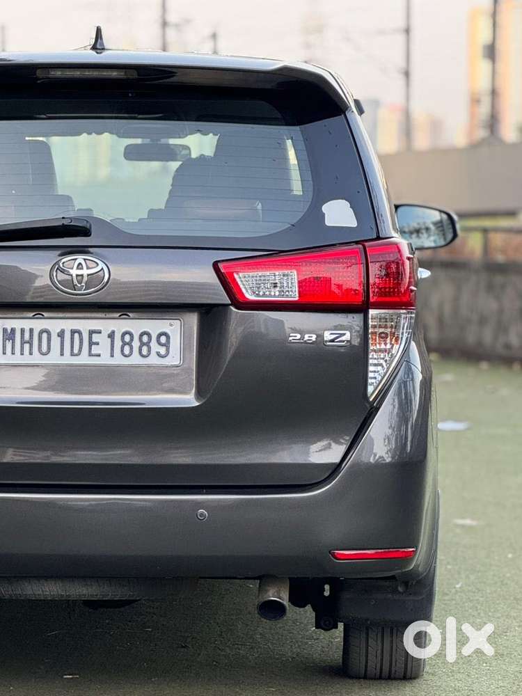 Toyota Innova Crysta 2.8 Zx At 7 Seater, 2018, Diesel