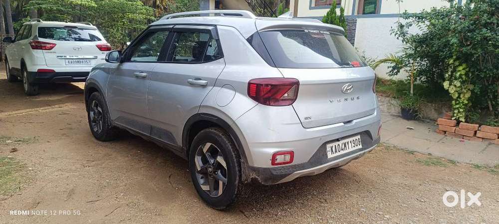 Hyundai Venue Sx (o) Mt 1.5 Diesel, 2020, Diesel