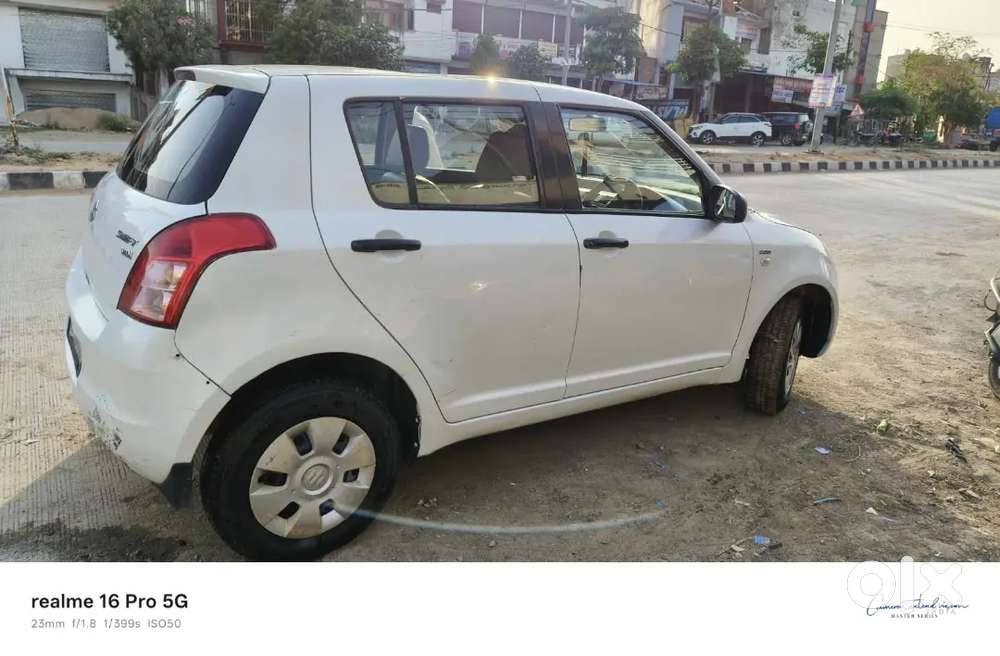 Maruti Suzuki Swift 2009 Diesel 150000 Km Driven