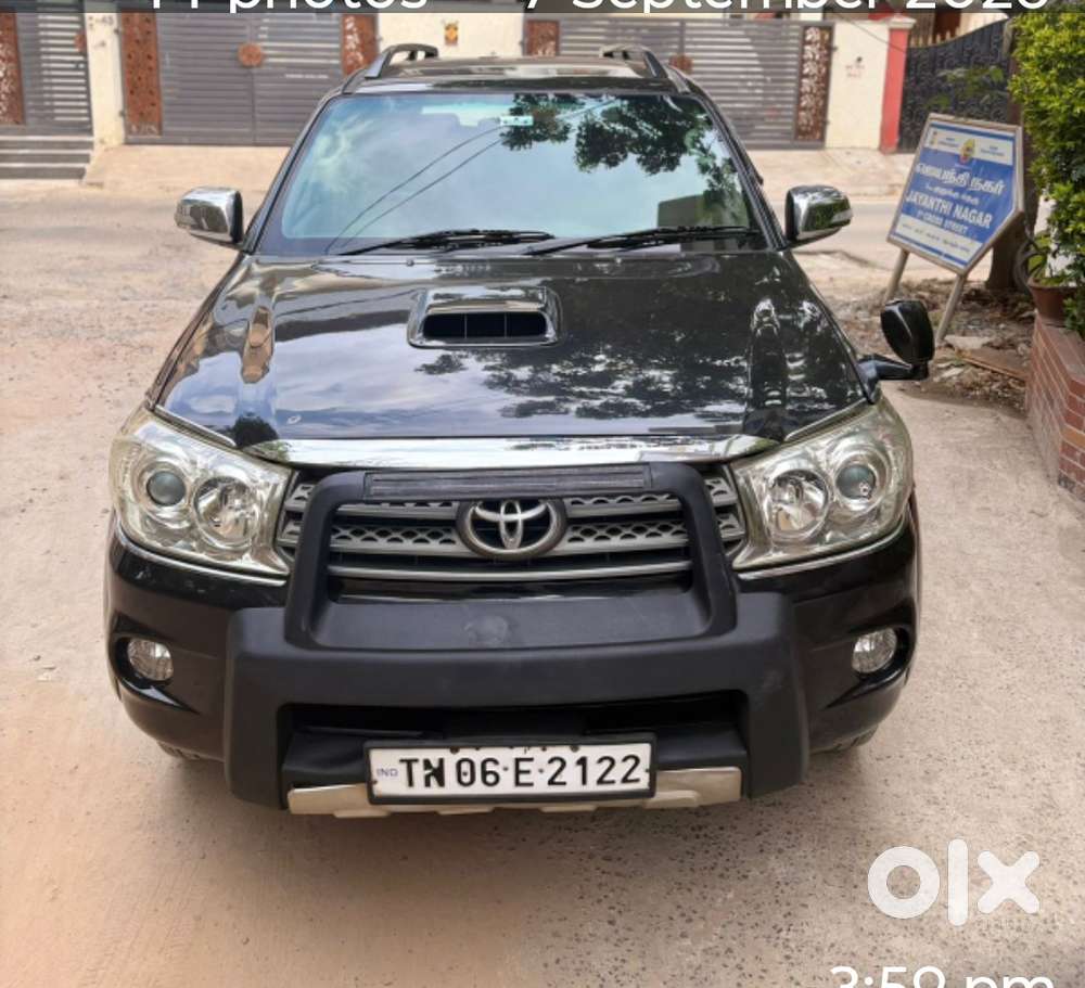 Toyota Fortuner 3.0 4x4 Manual, 2011, Diesel