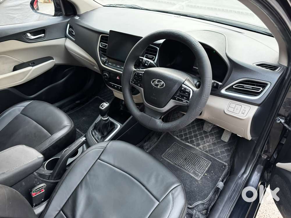 Hyundai Verna 1.5 Sx Petrol Mt, 2022, Petrol