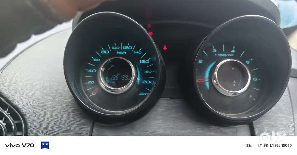 Mahindra Xuv500 2016 Diesel 130000 Km Driven