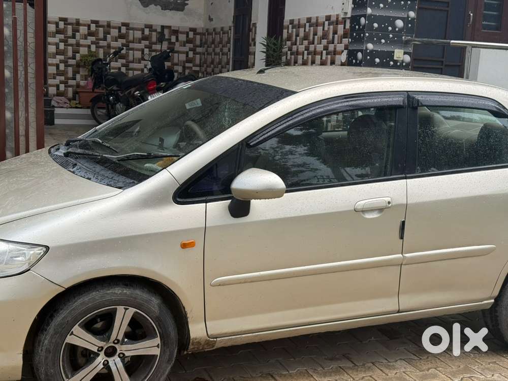 Honda City Petrol 2004