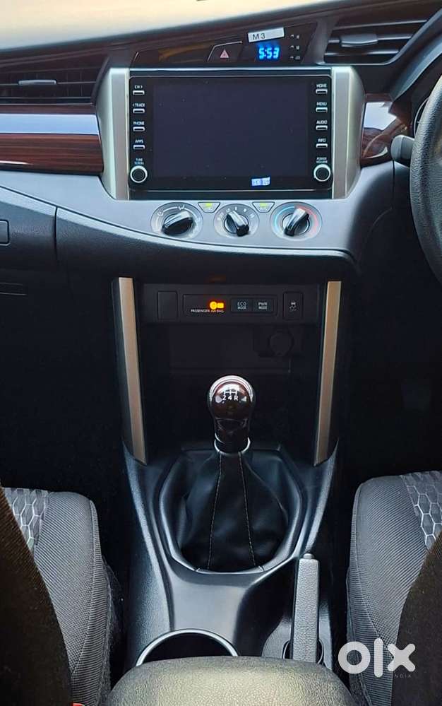 Toyota Innova Crysta 2.4 Gx Limited Edition 8 Str, 2024, Diesel