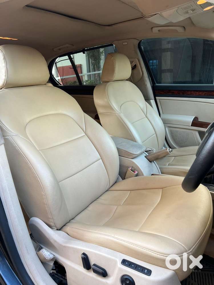 Skoda Superb 1.8 Tsi Elegance 2010 Model