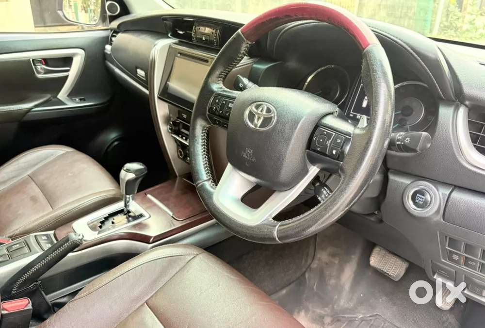 Toyota Fortuner 4x2 At, 2018, Diesel