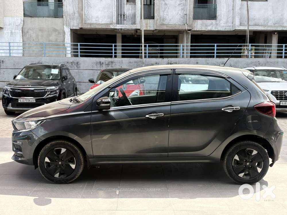 Tata Tiago Xt Icng, 2025, Cng & Hybrids
