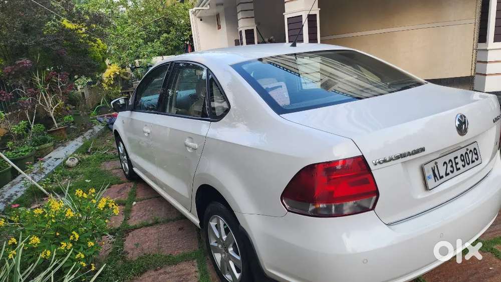 Volkswagen Vento Diesel Highline 2012 Variant