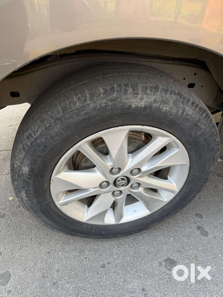 Toyota Innova Crysta