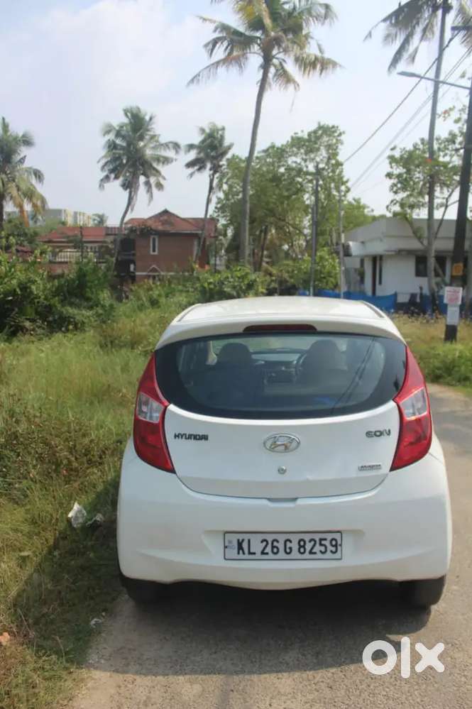Hyundai Eon 2016 Petrol 30300 Km Driven