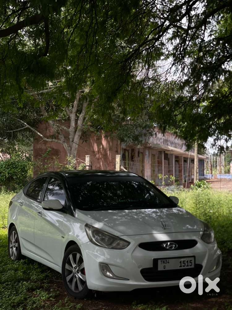 Hyundai Fluidic Verna 2013