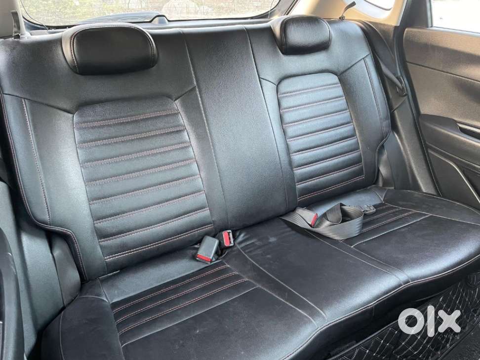 Hyundai New I20 1.2 Asta Mt Dual Tone, 2022, Petrol