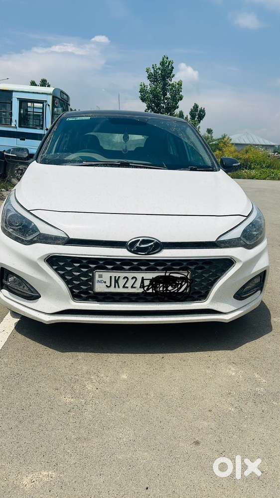 Hyundai I20 2017 Diesel 70000 Km Driven