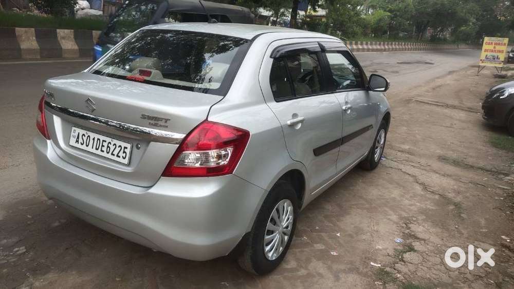 Maruti Suzuki Swift Dzire 1.2 Vxi Bsiv, 2017, Petrol
