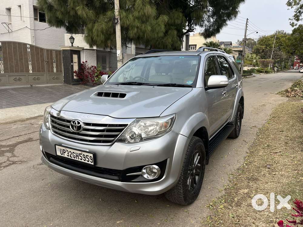 Toyota Fortuner 2011-2016 4x2 Manual, 2015, Diesel