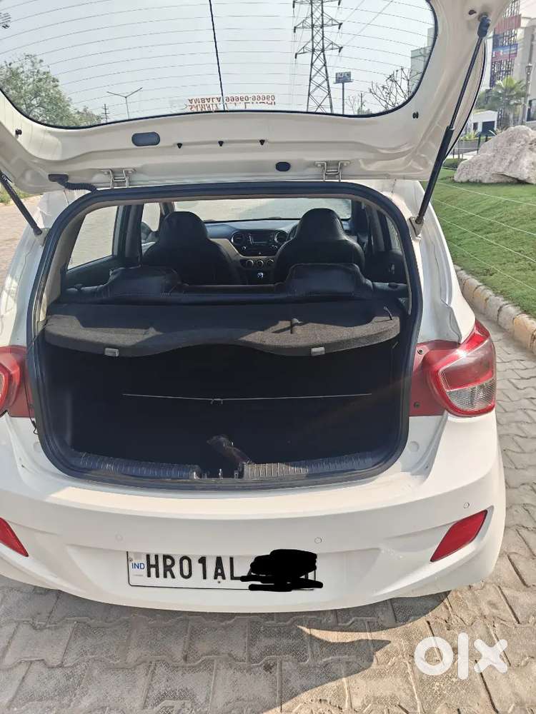 Hyundai Grand I10 2015 Diesel 78000 Km Driven