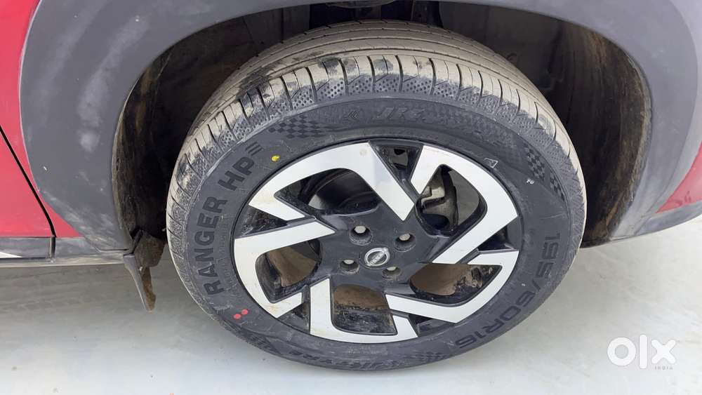 Nissan Magnite 1.0 Xv Premium Turbo, 2023, Petrol